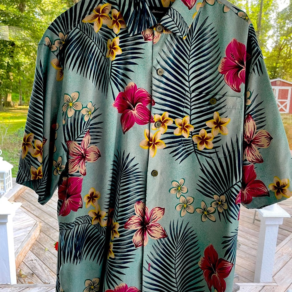Colorful shirts.Beautiful condition. Rarely worn!